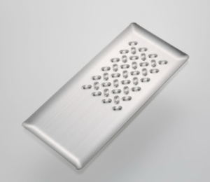 おろしたての美味しさと香りを、もっと手軽に！トミタ式おろし金